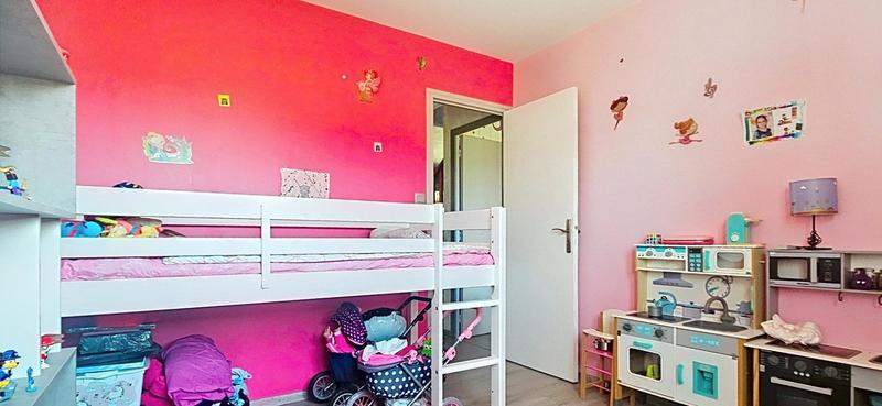 Maison - 92 m² - 5 pièces