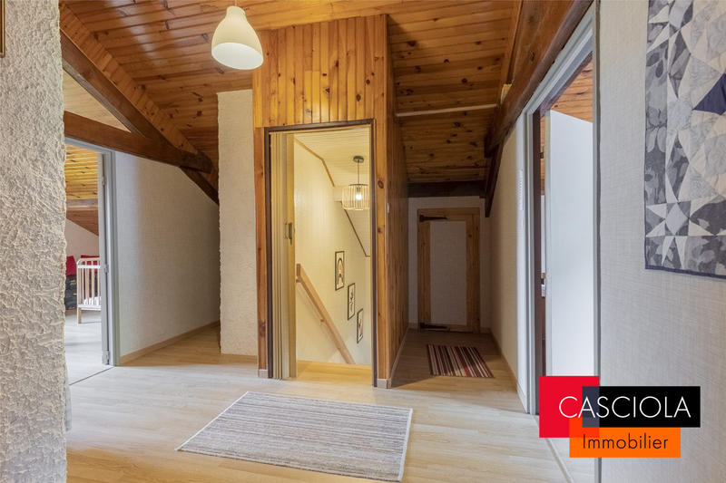 Maison - 141 m² - 6 pièces