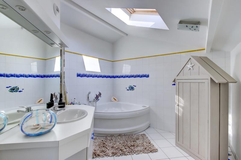 Appartement - 92 m² - 3 pièces