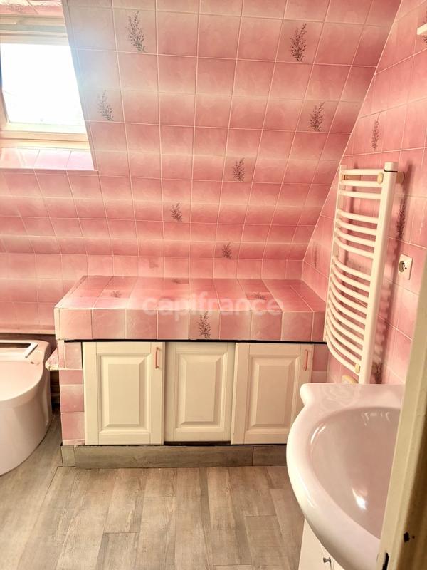 Maison - 101 m² - 6 pièces