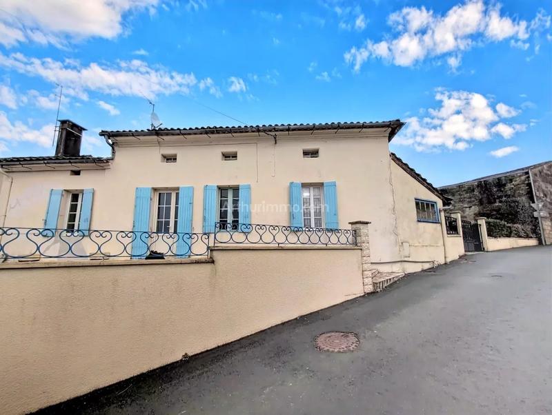 Maison - 122 m² - 5 pièces