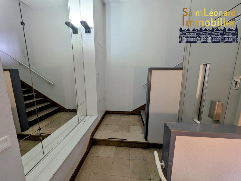 Appartement - 98 m² - 4 pièces