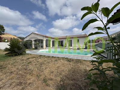 Maison - 168 m² - 6 pièces