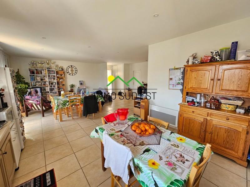 Maison - 93 m² - 5 pièces