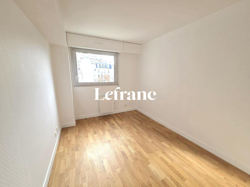 Appartement - 99 m² - 3 pièces