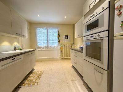 Maison - 97 m² - 4 pièces