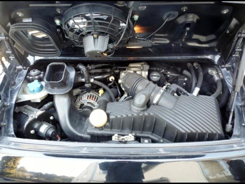 Porsche 911 996 Coupé Carrera 4 3.4 i 301 cv
