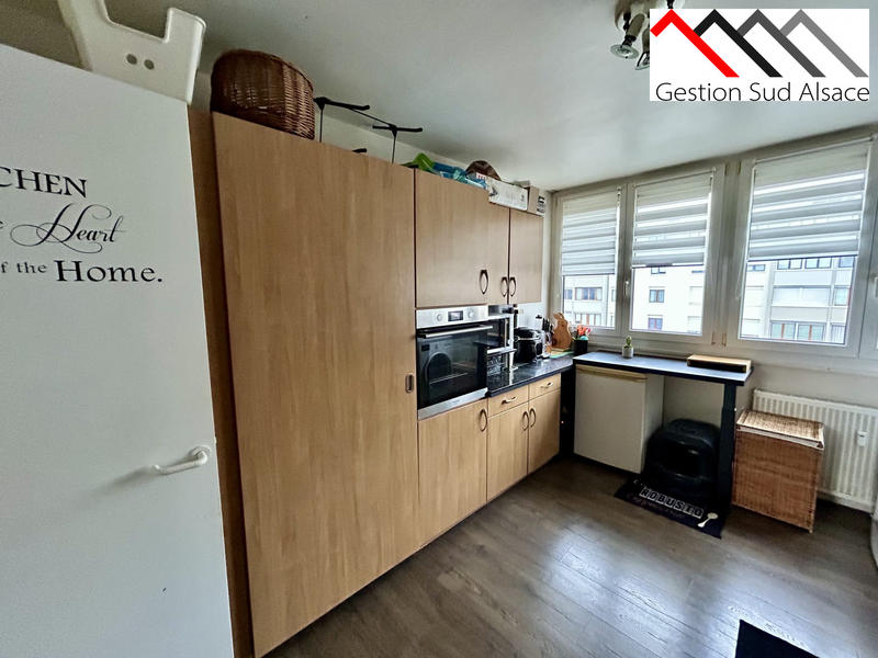 Appartement - 93 m² - 5 pièces