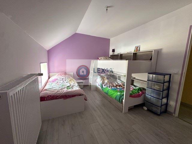 Maison de village - 182 m² - 9 pièces