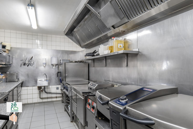 Fonds de commerce - Magasins - 300 m²