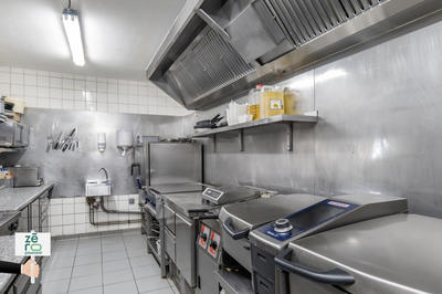 Fonds de commerce - Magasins - 300 m²