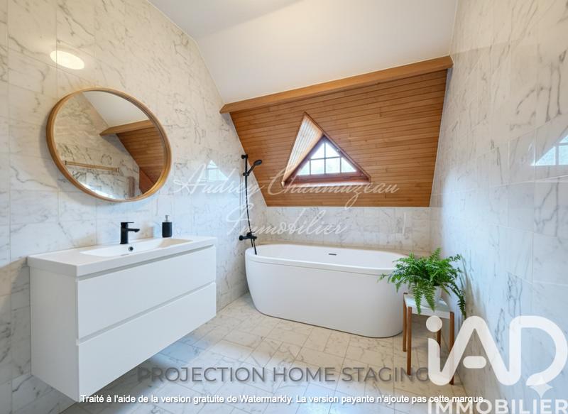 Maison - 115 m² - 6 pièces