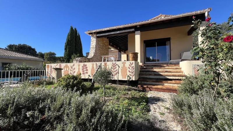 Villa - 162 m² - 5 pièces
