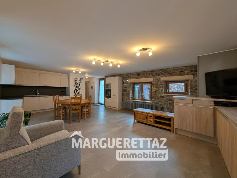 Maison de village - 127 m² - 4 pièces