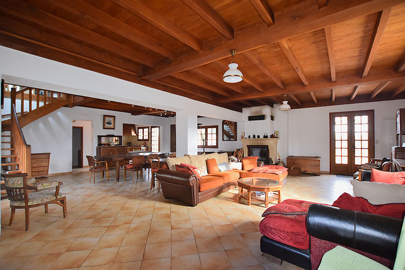 Maison - 172 m² - 5 pièces