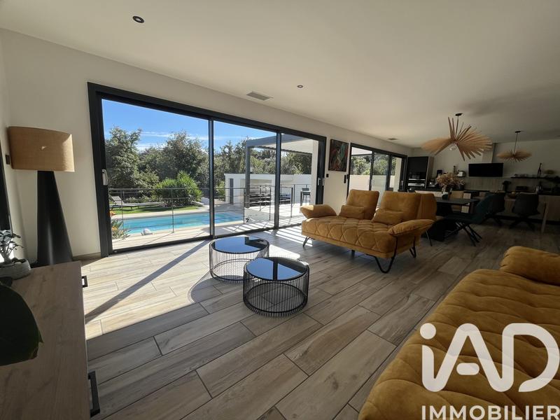 Maison - 154 m² - 5 pièces