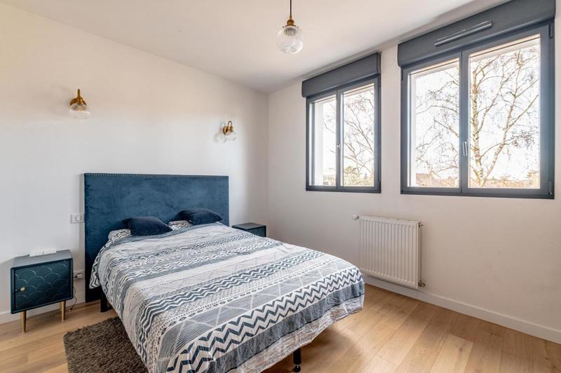 Maison - 206 m² - 6 pièces