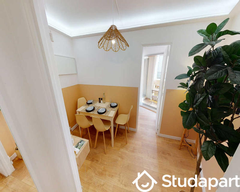 Chambre - 60 m² - 1 pièce