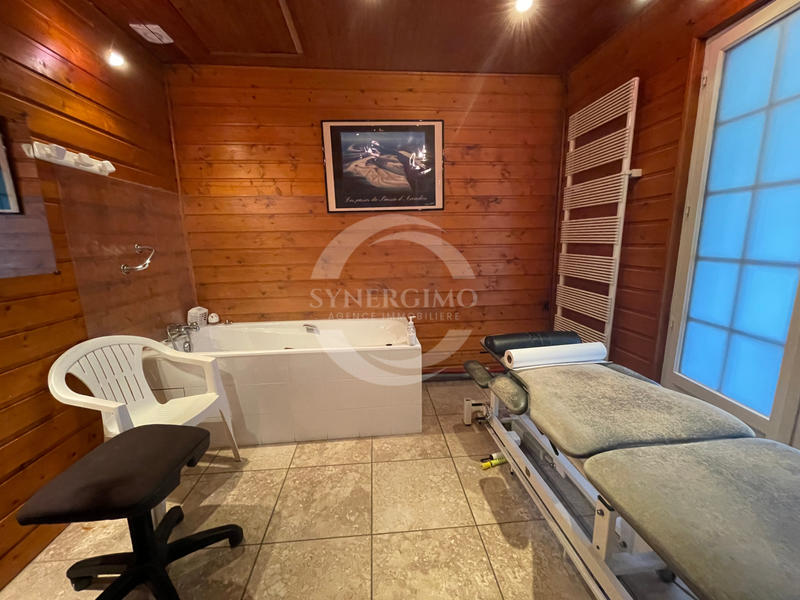 Local commercial - 270 m²