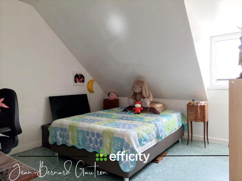 Maison - 330 m² - 14 pièces