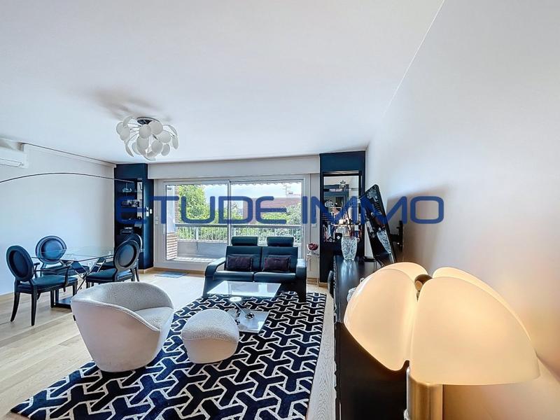 Appartement - 80 m² - 3 pièces