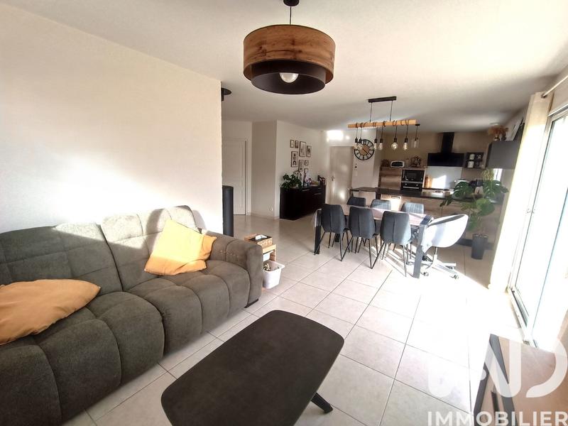 Maison - 77 m² - 3 pièces