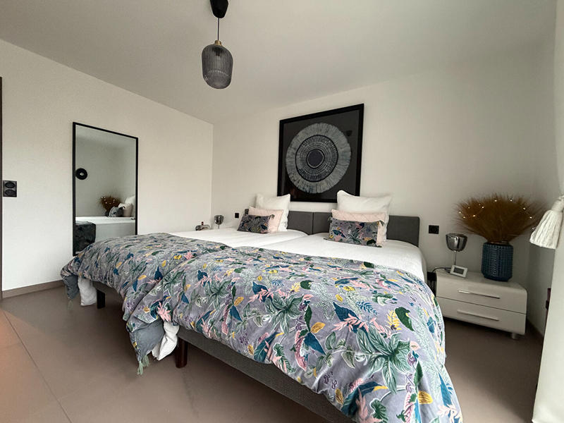 Appartement - 115 m² - 5 pièces