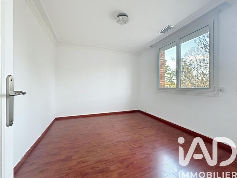 Maison - 202 m² - 7 pièces