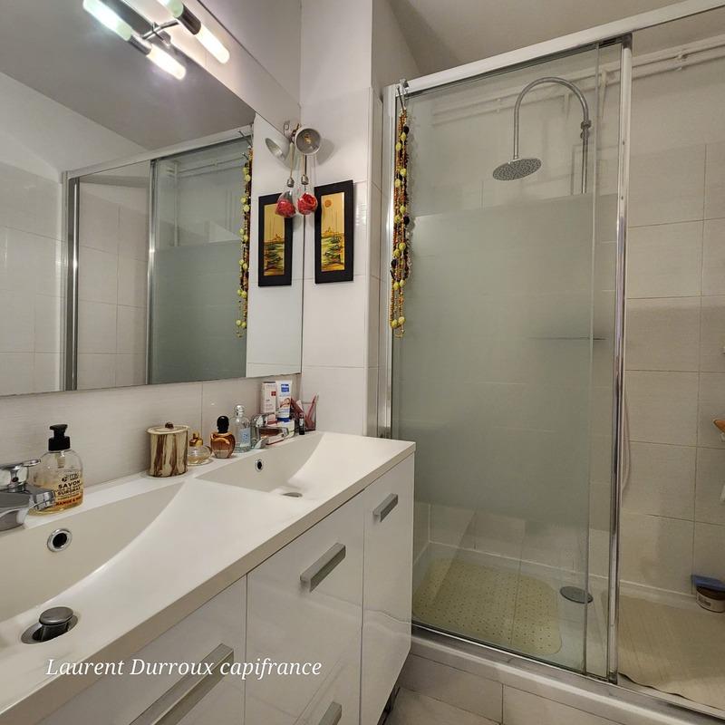 Appartement - 80 m² - 3 pièces