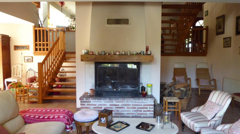 Maison - 350 m² - 8 pièces