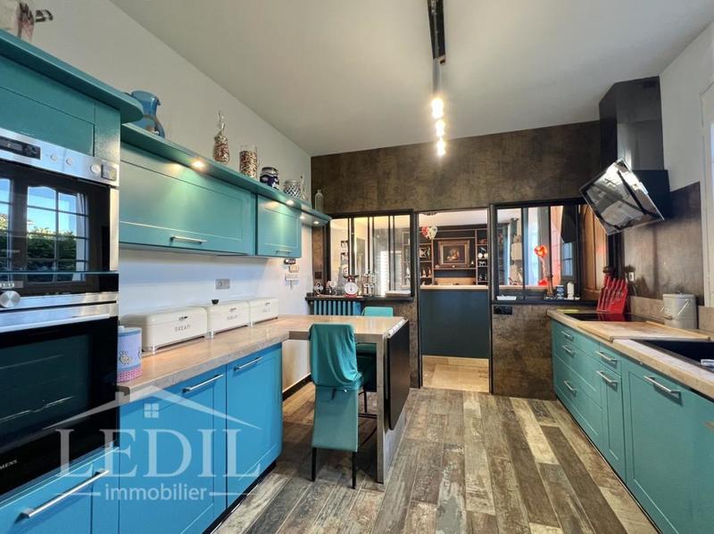 Maison en pierre - 218 m² - 5 pièces