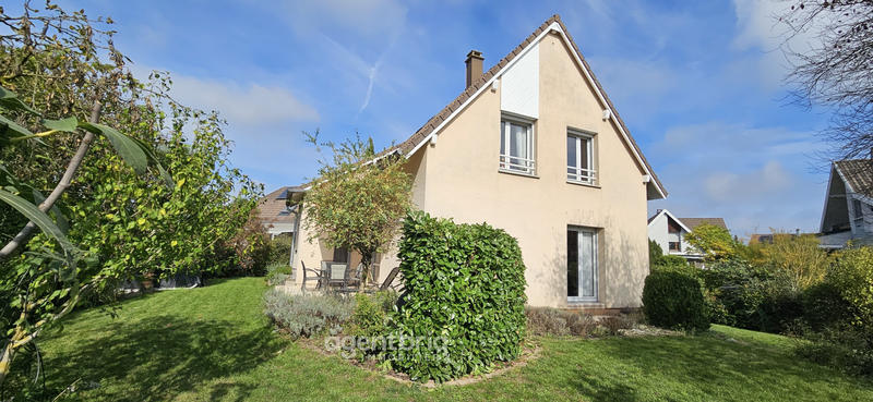 Maison - 118 m² - 5 pièces