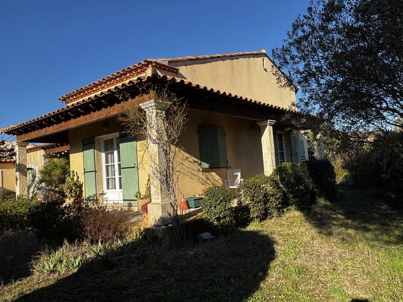 Villa - 151 m² - 6 pièces
