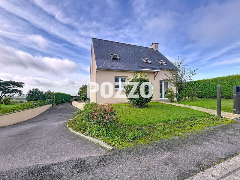 Maison - 102 m² - 6 pièces