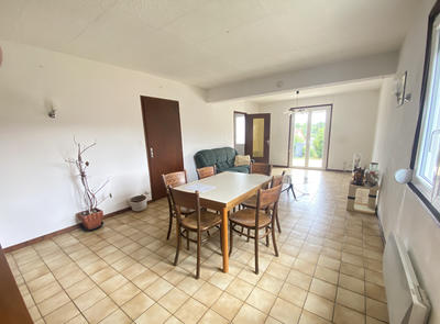 Maison - 120 m² - 7 pièces