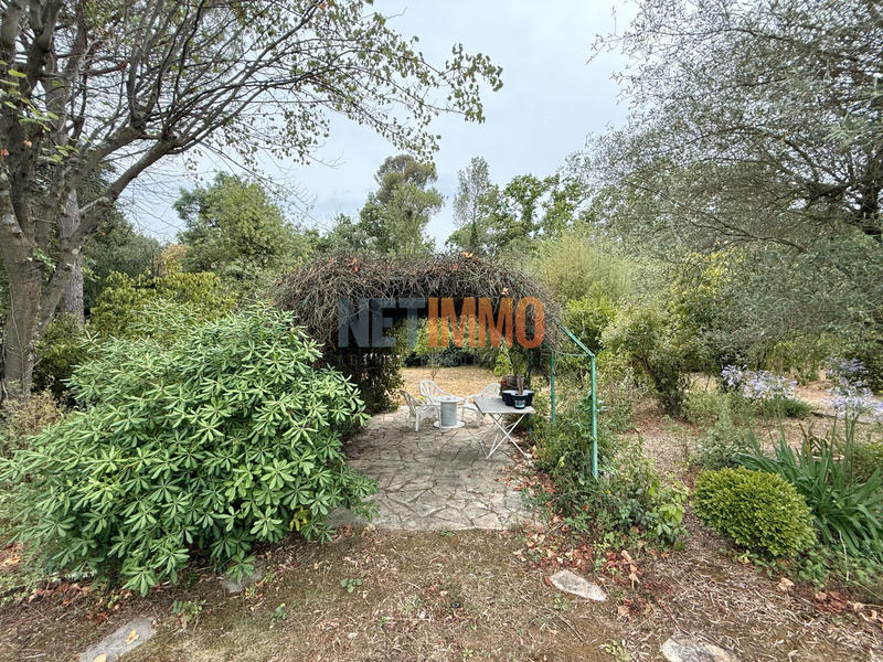 Maison - 190 m² - 9 pièces