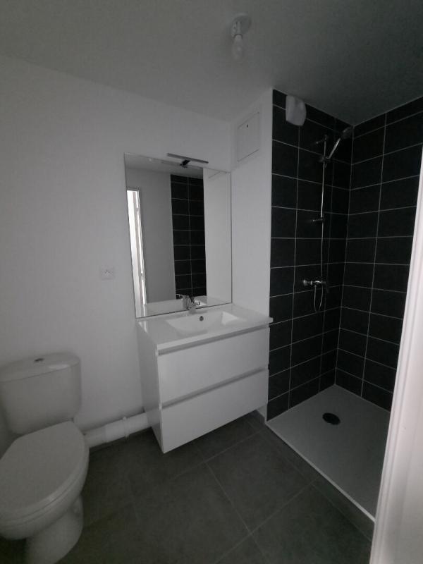 Appartement - 85 m² - 3 pièces