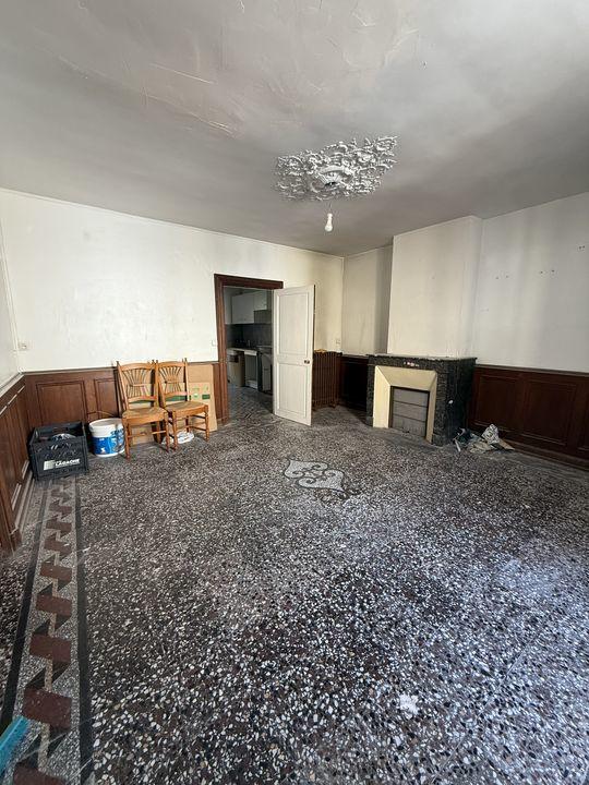 Immeuble - 110 m² - 6 pièces