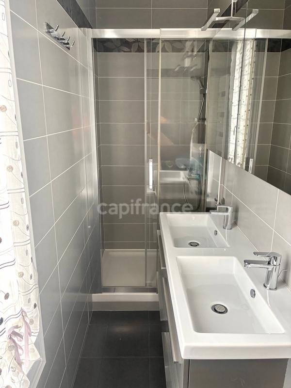 Maison - 128 m² - 6 pièces