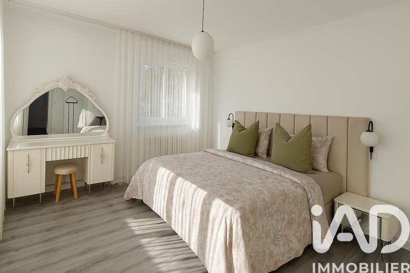 Maison - 142 m² - 5 pièces