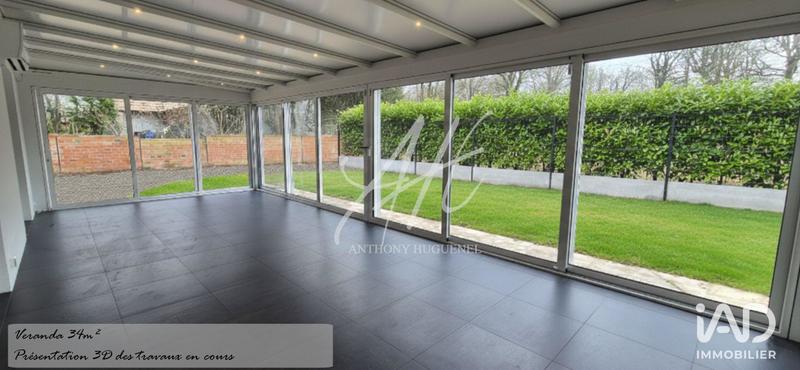 Maison - 256 m² - 6 pièces