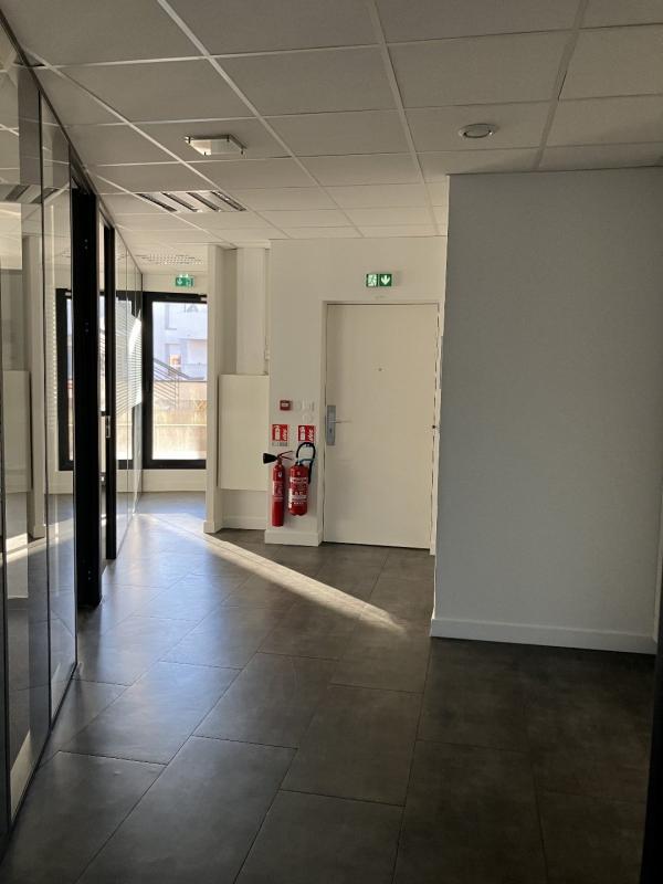 Bureau - 110 m²