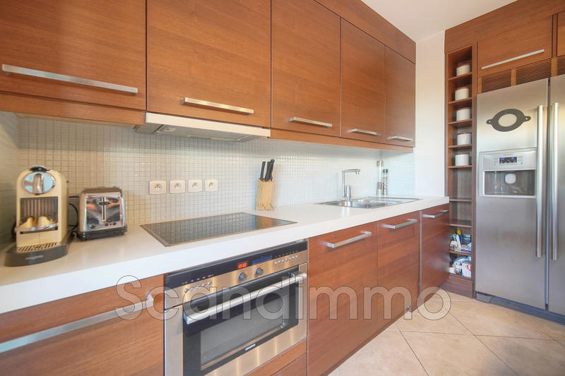 Appartement - 82 m² - 4 pièces