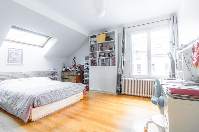 Maison - 188 m² - 8 pièces