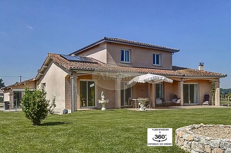 Maison - 145 m² - 5 pièces