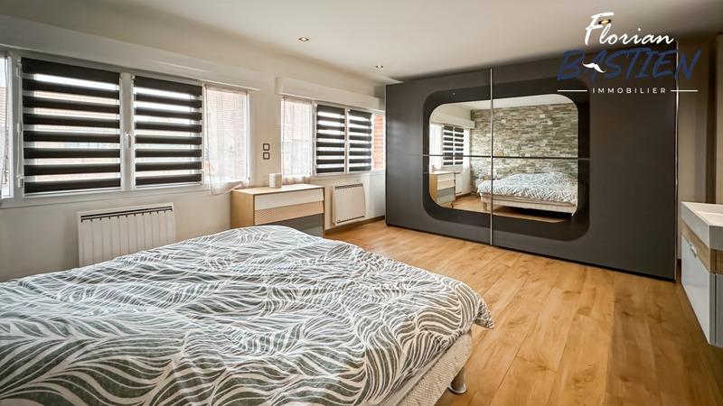 Maison - 180 m² - 7 pièces