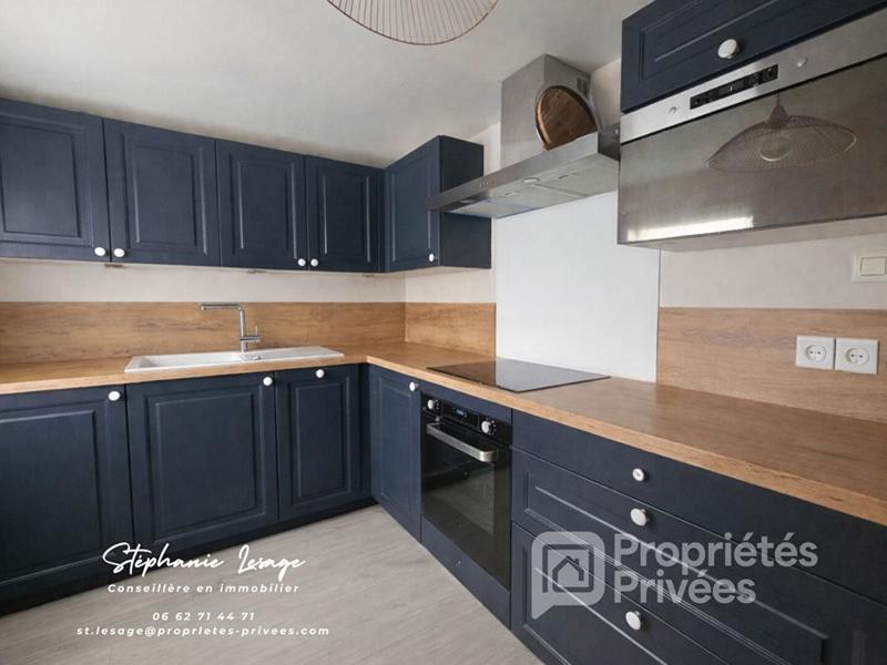 Maison - 99 m² - 4 pièces