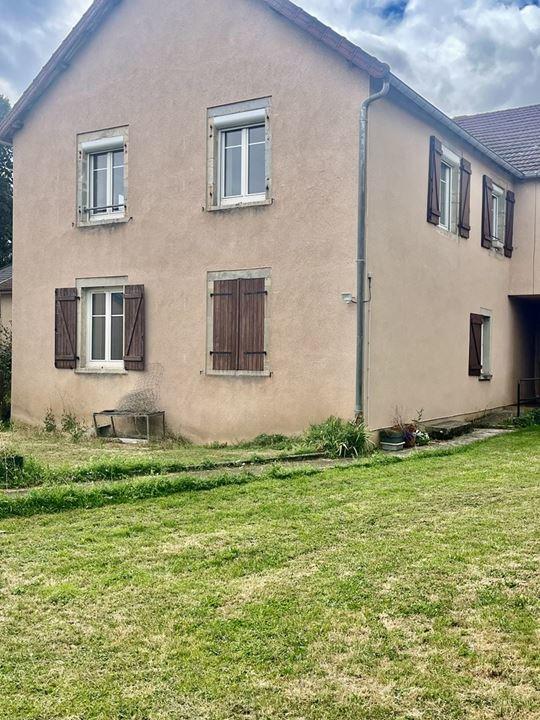 Appartement - 111 m² - 5 pièces