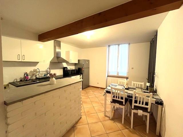 Appartement - 80 m² - 3 pièces