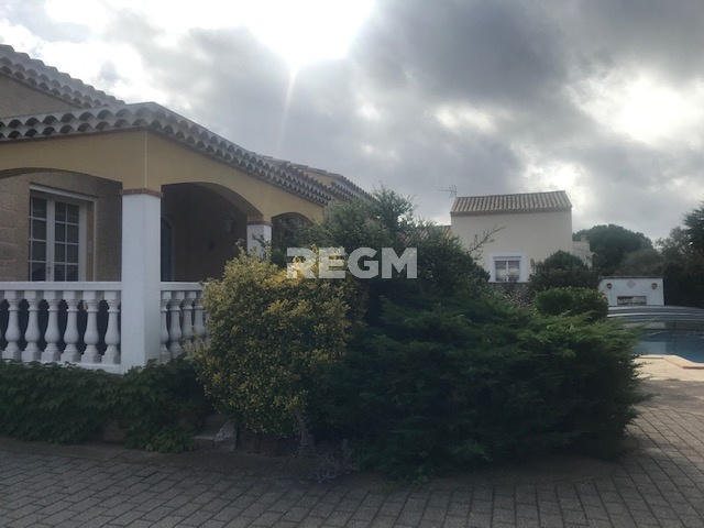 Villa - 124 m² - 6 pièces